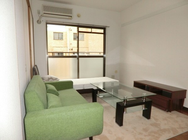 フローラ関富の物件内観写真